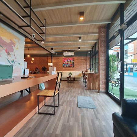 Sleep Airport Chiang Mai Bed & Breakfast Ngoại thất bức ảnh