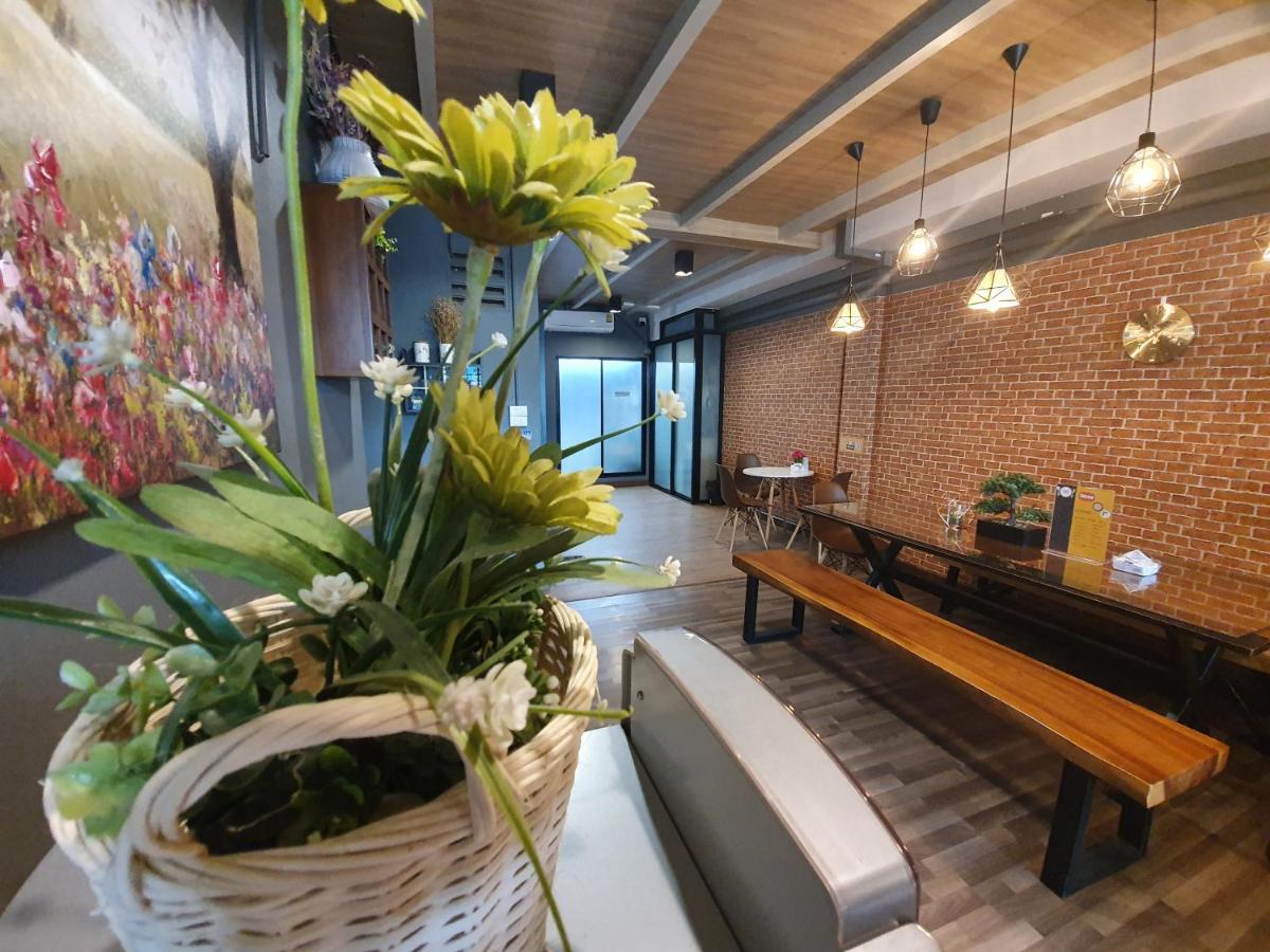 Sleep Airport Chiang Mai Bed & Breakfast Ngoại thất bức ảnh